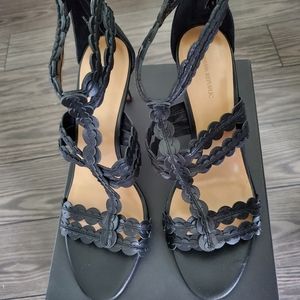 NWT Banana Republic sandals - brand new